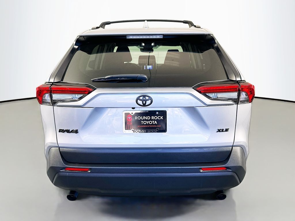 Thumbnail: 2025 Toyota RAV4 - 6