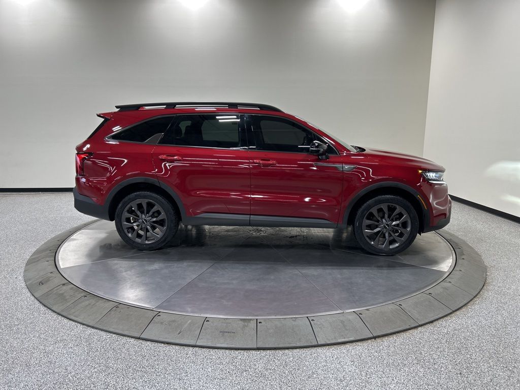 used 2023 Kia Sorento car, priced at $28,591