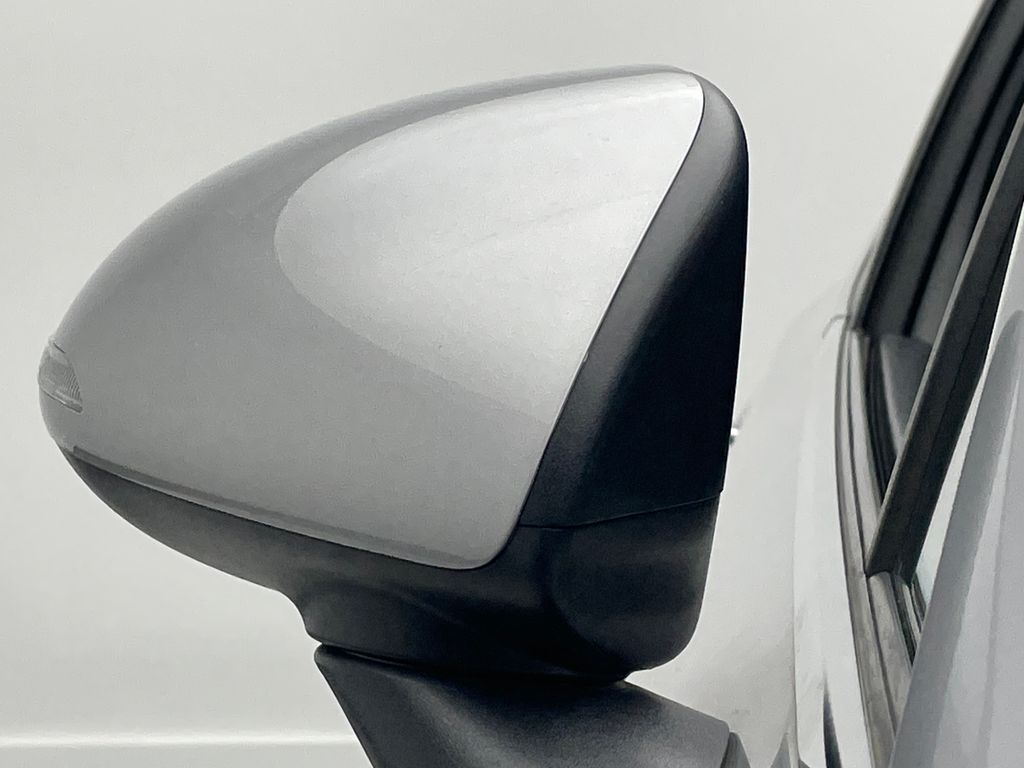 Thumbnail: 2023 Hyundai Sonata - 12