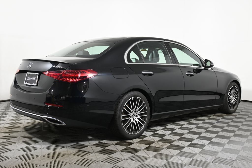 Thumbnail: 2022 Mercedes-Benz C-Class - 10