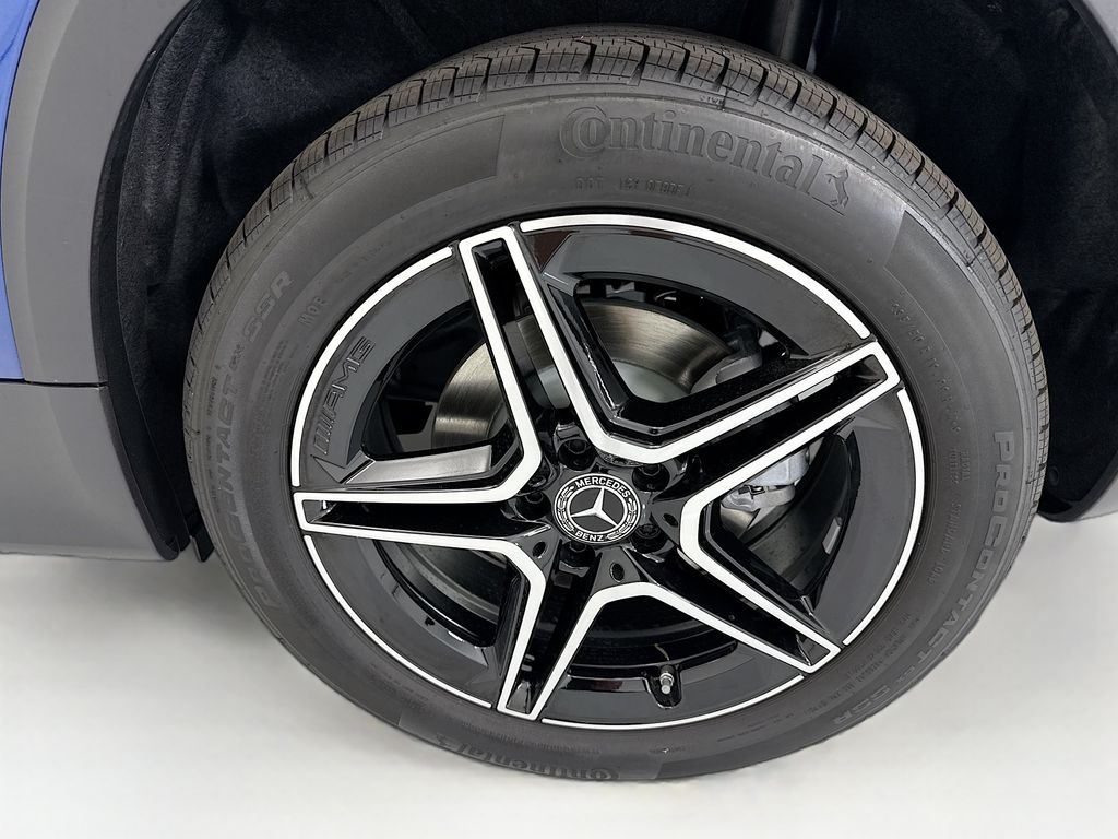 Thumbnail: 2026 Mercedes-Benz GLB - 30