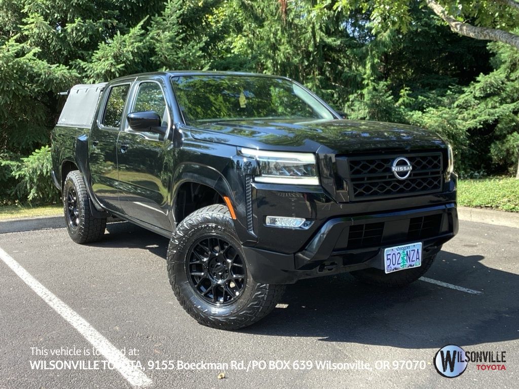  2023 Nissan Frontier SV Crew Cab 4WD   