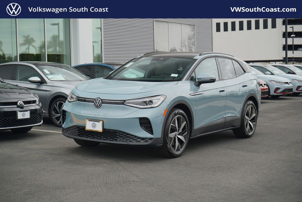 2025 Volkswagen ID.4 Pro S -
                Santa Ana, CA