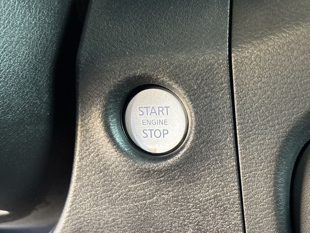 Used 2022 Nissan Frontier Truck