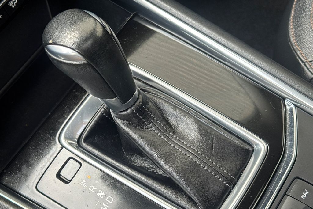 Used 2019 Black Mazda Grand Touring image 28