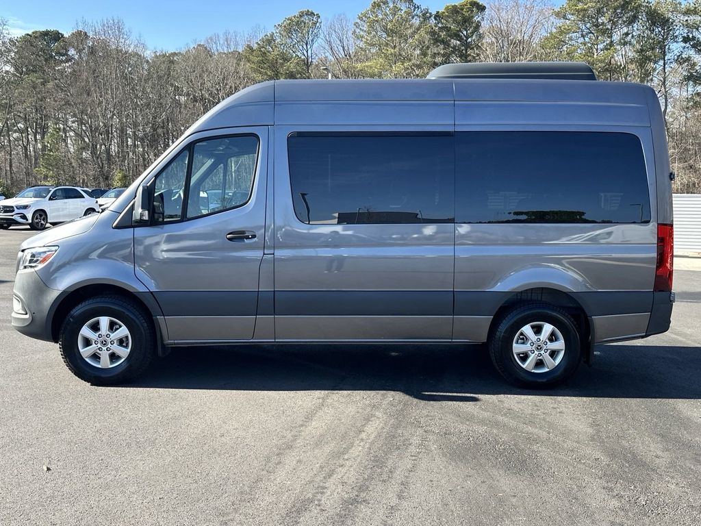 2023 Mercedes-Benz Sprinter 2500 Passenger 144 WB 5