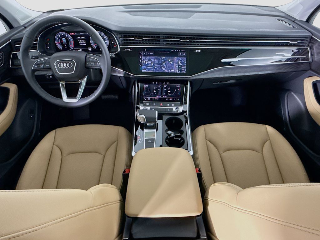Thumbnail: 2026 Audi Q7 - 14