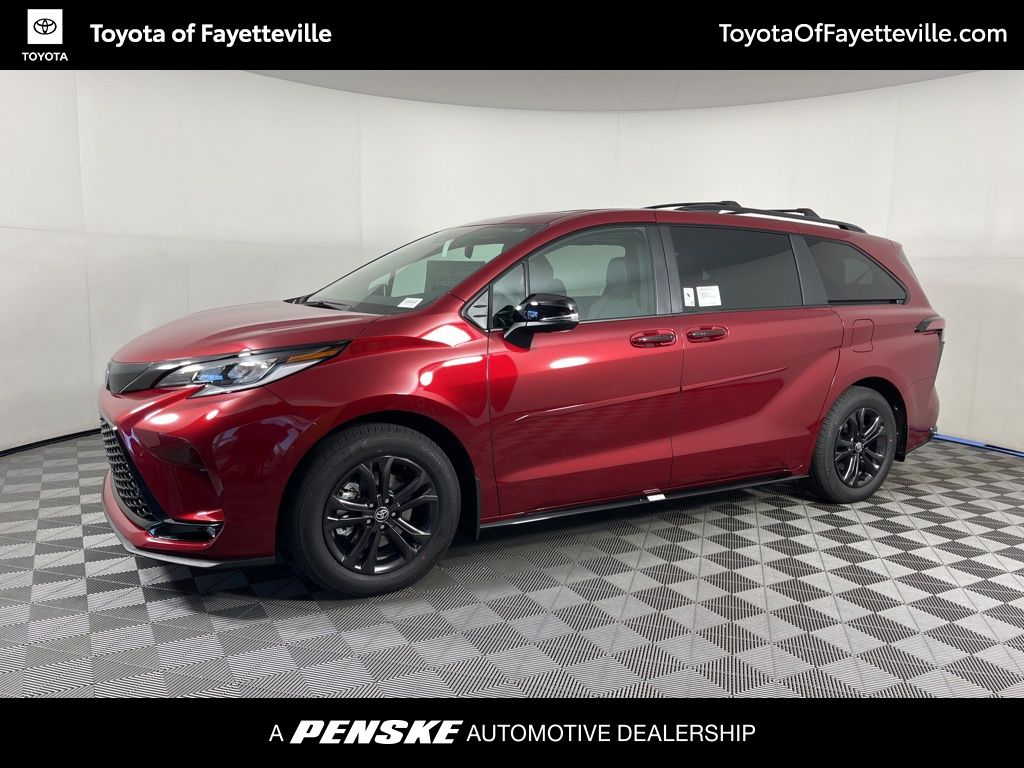Thumbnail: 2025 Toyota Sienna - 2