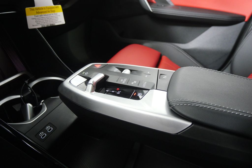 Thumbnail: 2025 BMW X2 - 23