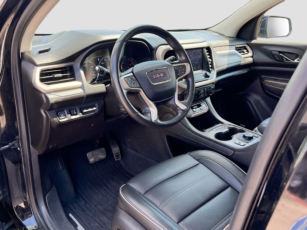 Used 2022 Black GMC Denali image 9
