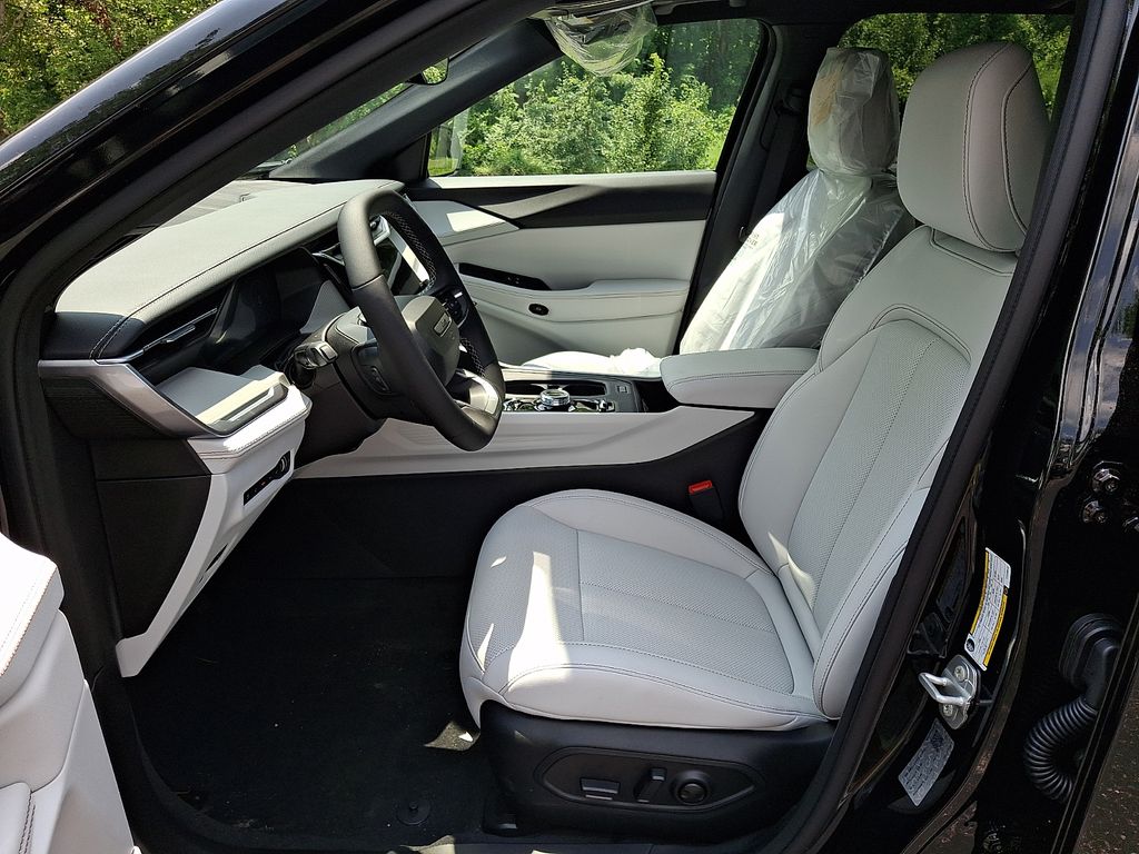 New 2026 Jeep Cherokee SUV