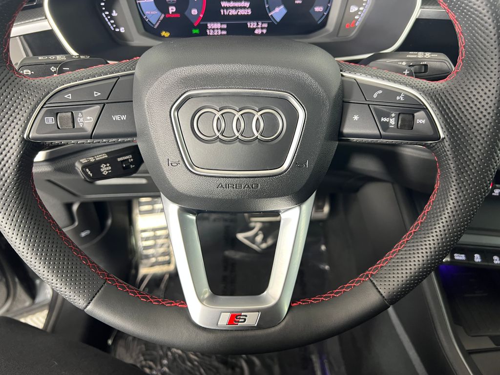 Thumbnail: 2025 Audi Q3 - 17