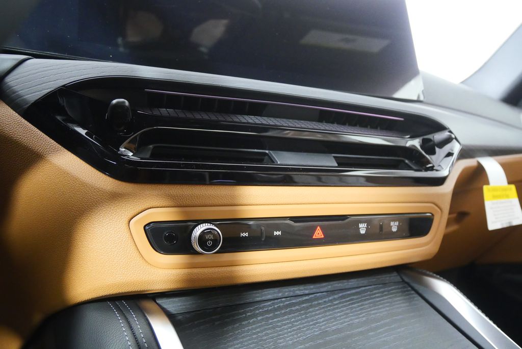 Thumbnail: 2026 BMW 4 Series - 21