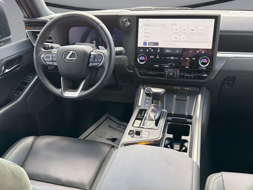 Thumbnail: 2024 Lexus GX - 19