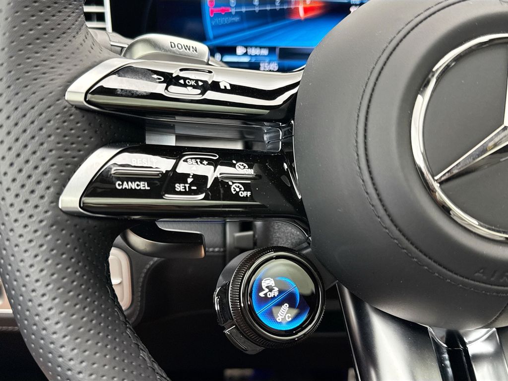 Thumbnail: 2026 Mercedes-Benz GLE - 12