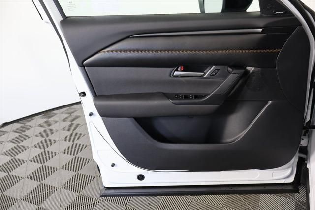 Thumbnail: 2026 Mazda CX-50 - 8