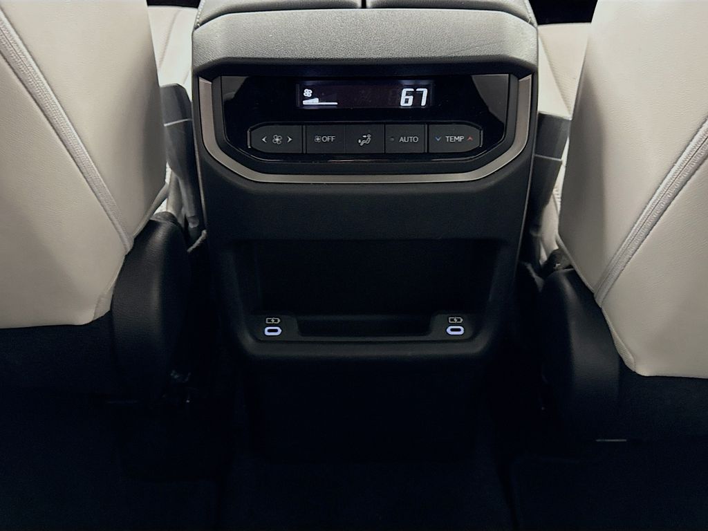 Thumbnail: 2025 Lexus TX - 27