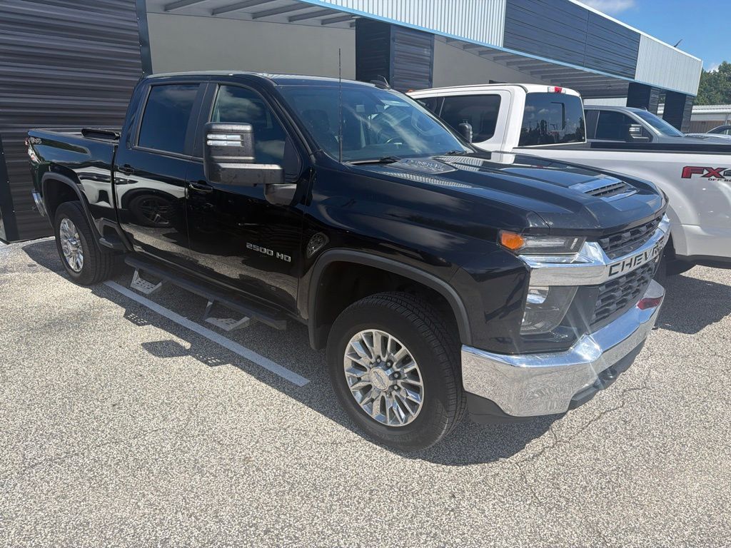 2022 Chevrolet Silverado 2500HD LT Crew Cab 4WD