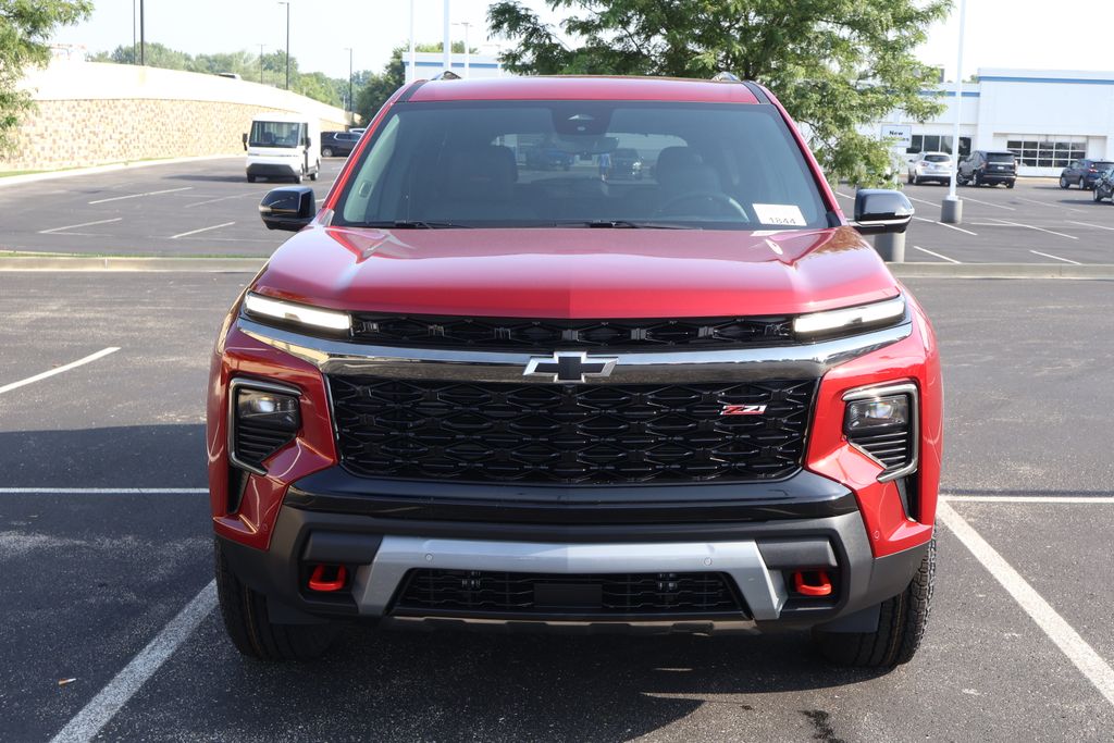 Thumbnail: 2026 Chevrolet Traverse - 2