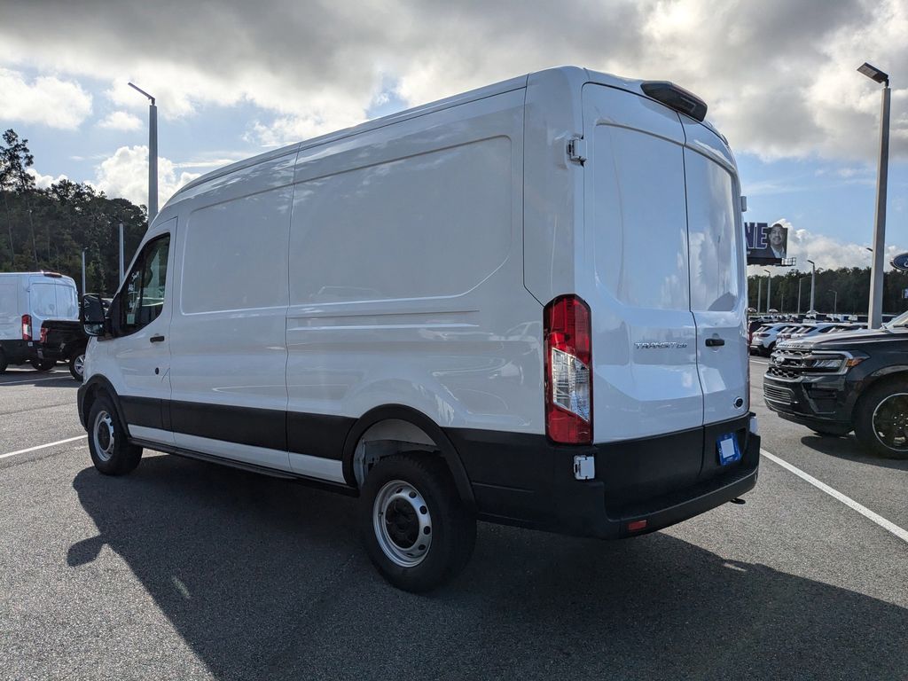 2025 Ford Transit 250