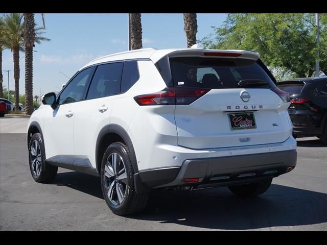 2024 Nissan Rogue SL 3