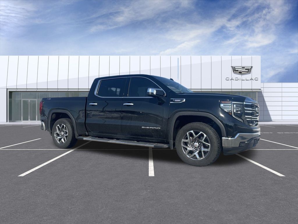 2025 GMC Sierra 1500 SLT Crew Cab 4WD