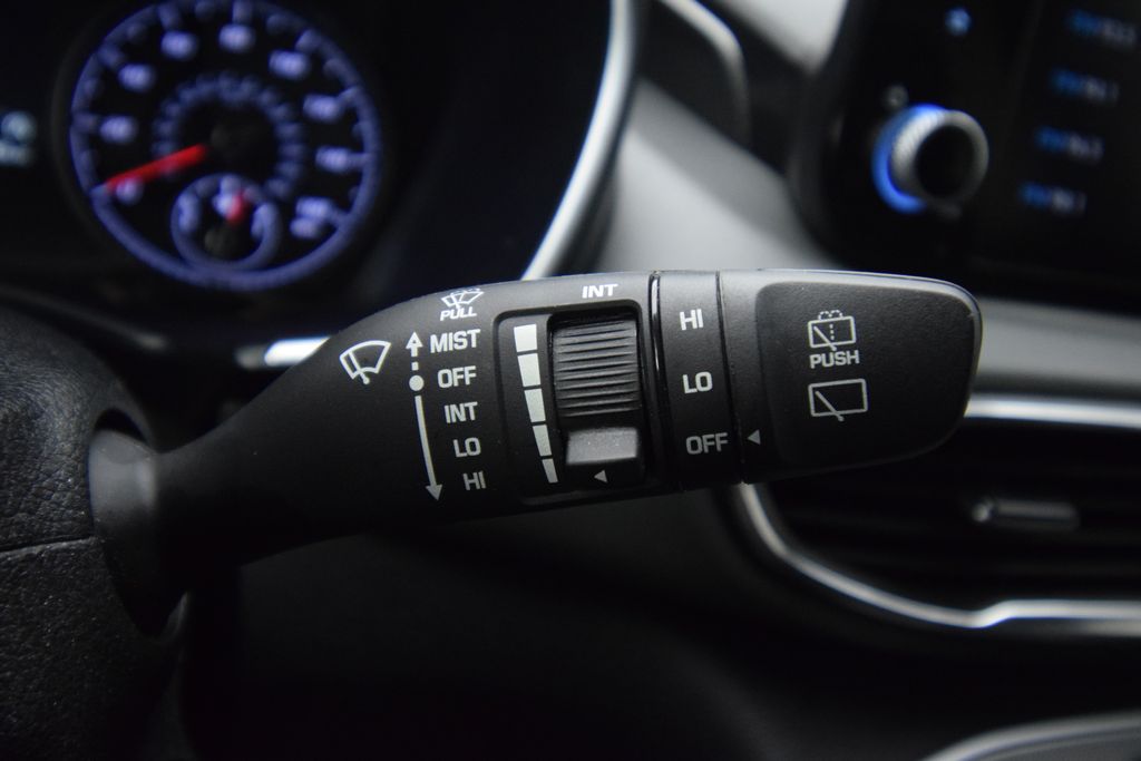 Used 2023 Portofino Gray Hyundai SE image 34