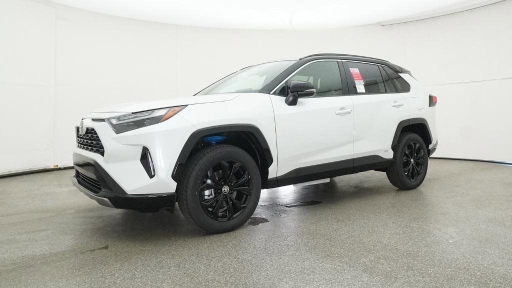 Thumbnail: 2025 Toyota RAV4 - 10