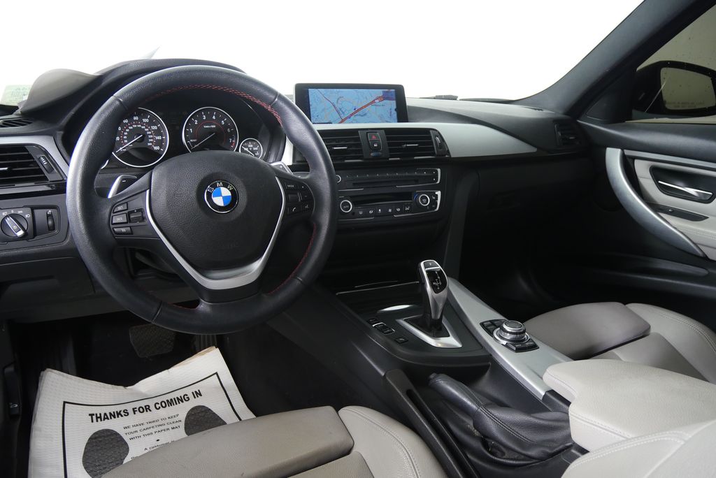 Thumbnail: 2013 BMW 3 Series - 13