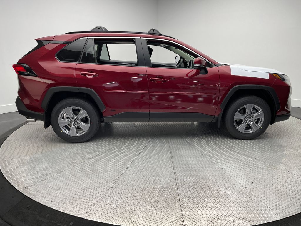 Thumbnail: 2025 Toyota RAV4 - 4
