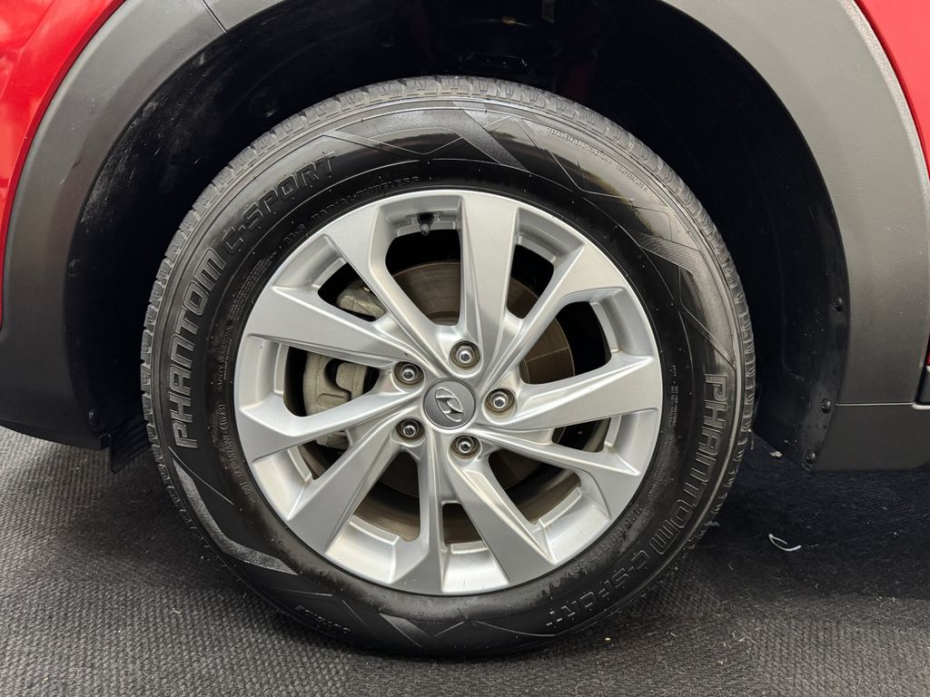 2021 Hyundai Tucson SE