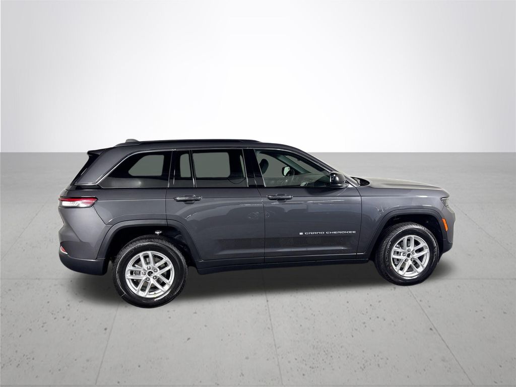 2026 Jeep Grand Cherokee Laredo X