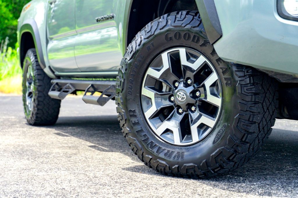 Used Car 2022 Toyota Tacoma  Trd Off-road For Sale Under $30,000 In Taylor, Texas