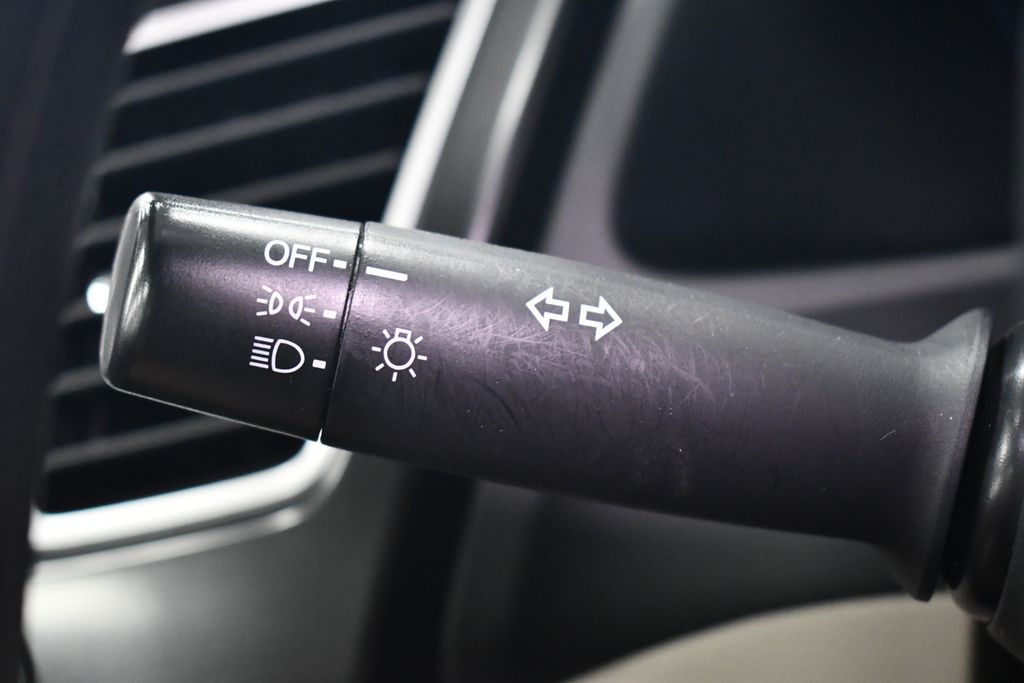 Thumbnail: 2013 Honda Civic - 19