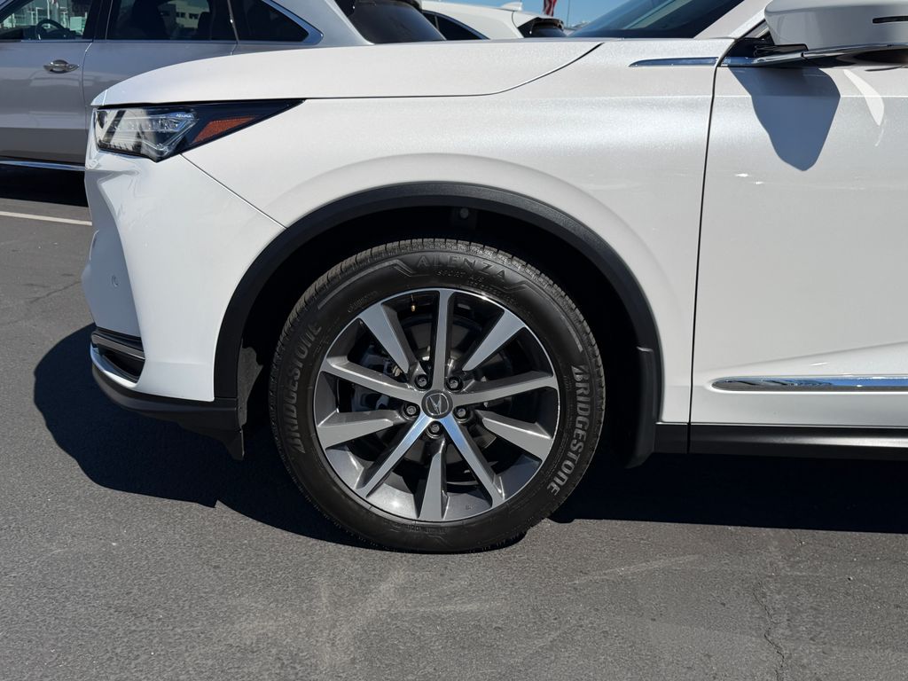 Thumbnail: 2025 Acura MDX - 5