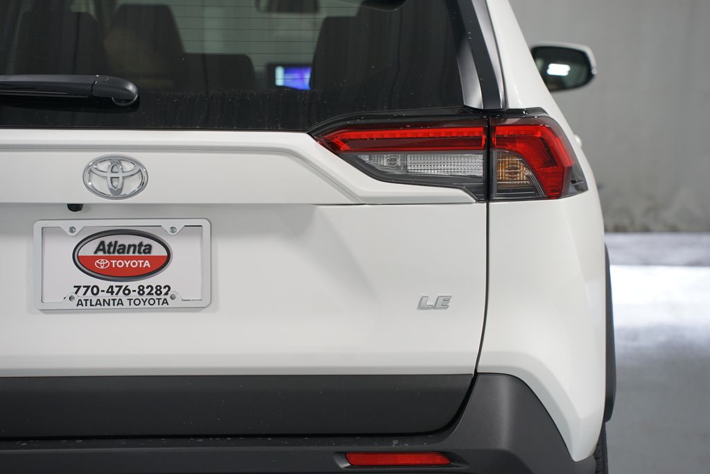 Thumbnail: 2025 Toyota RAV4 - 10