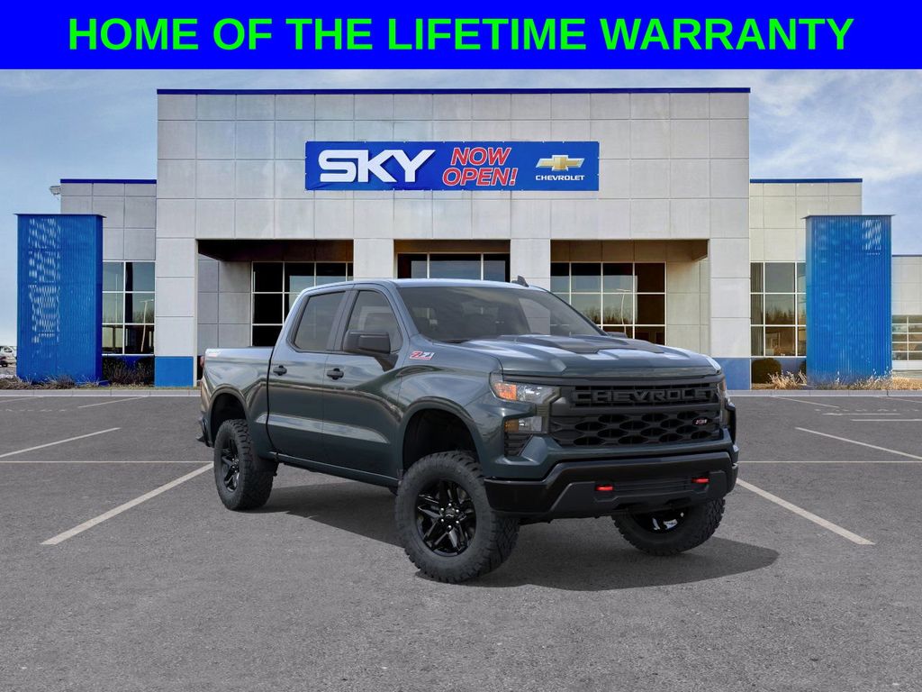 2026 Chevrolet Silverado 1500 Custom Trail Boss Crew Cab 4WD
