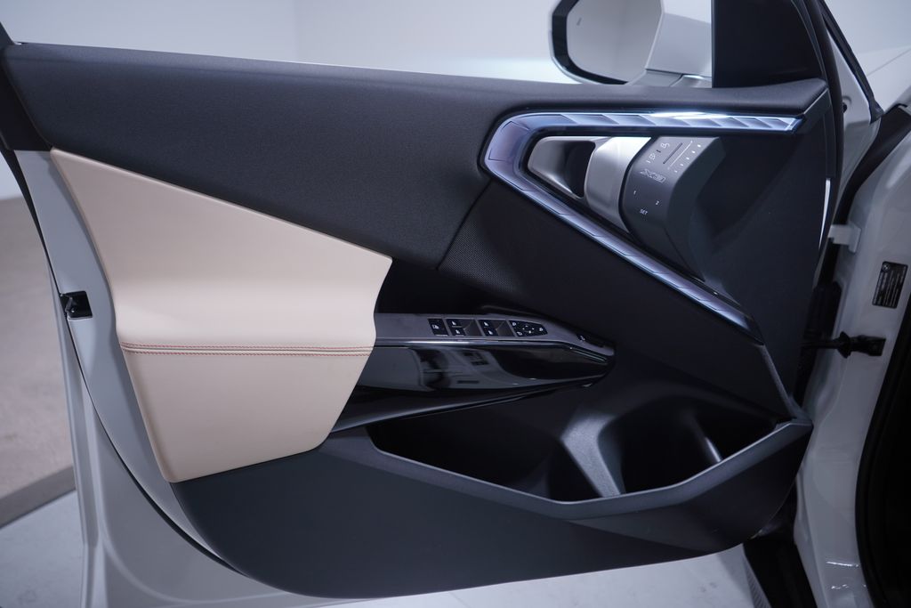 Thumbnail: 2026 BMW X3 - 10