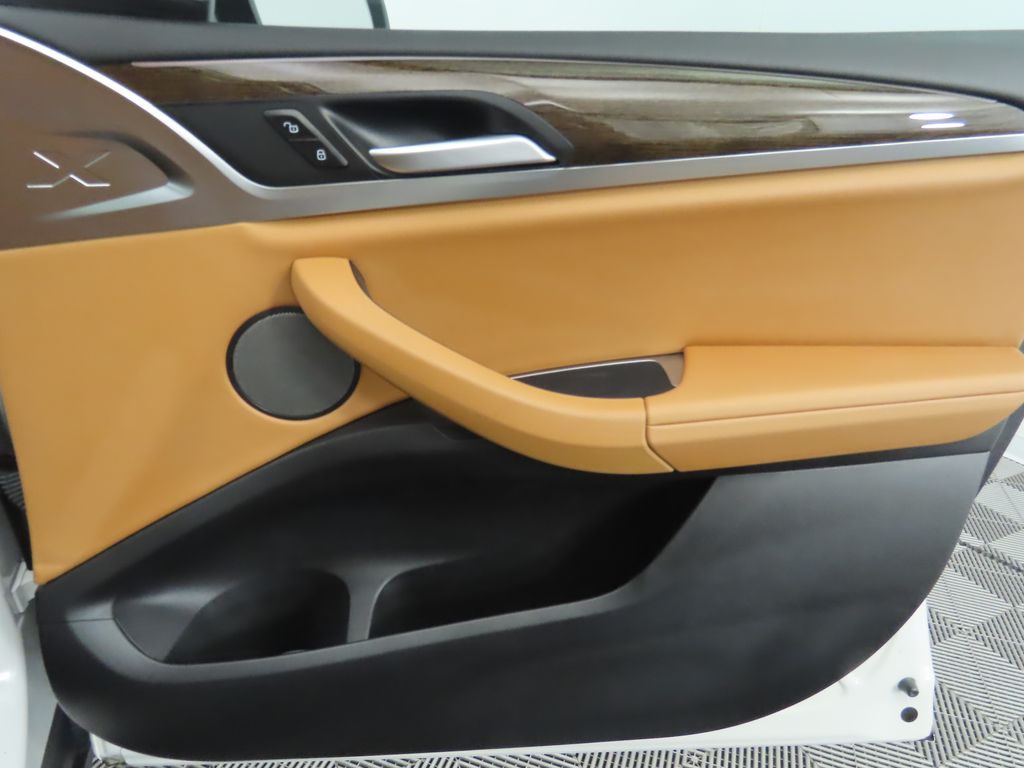 Thumbnail: 2023 BMW X3 - 26