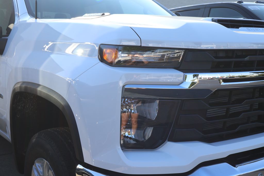 Thumbnail: 2026 Chevrolet Silverado 2500 - 3