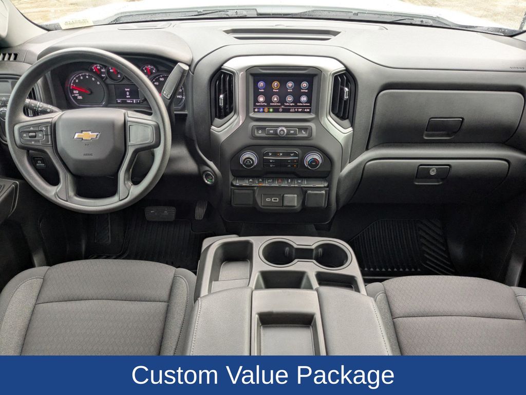 2025 Chevrolet Silverado 1500 2WD Double Cab Standard Bed Custom