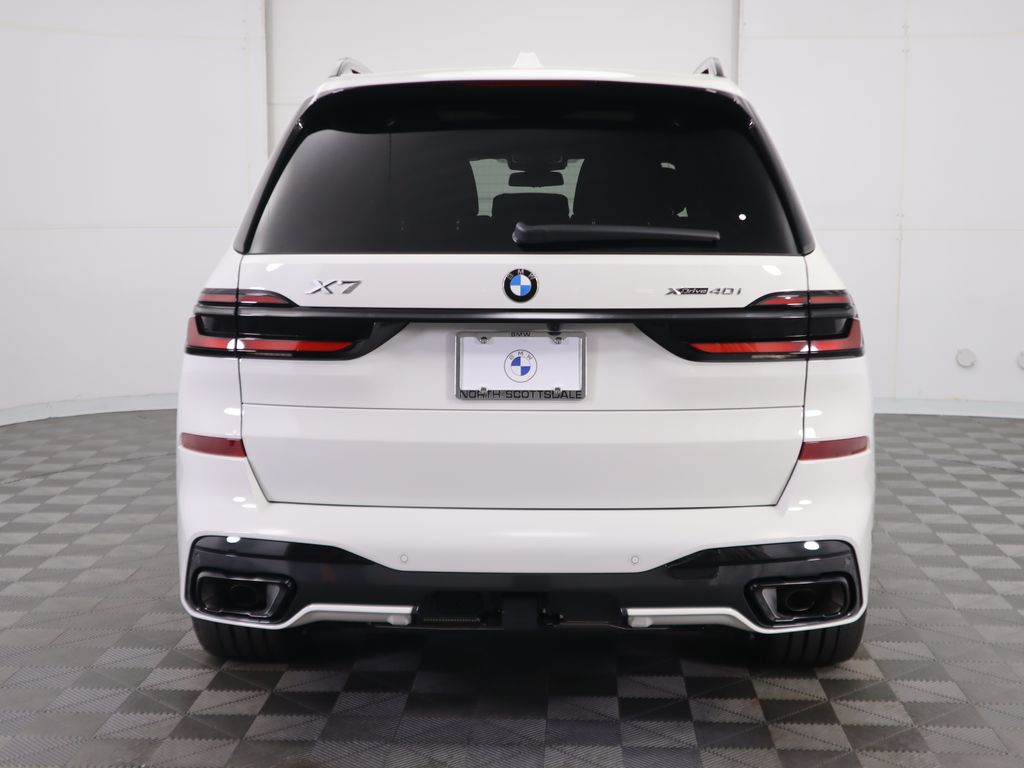 2025 BMW X7 xDrive40i 6