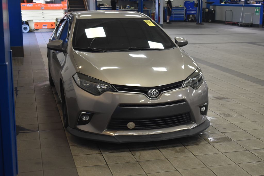 Thumbnail: 2015 Toyota Corolla - 3