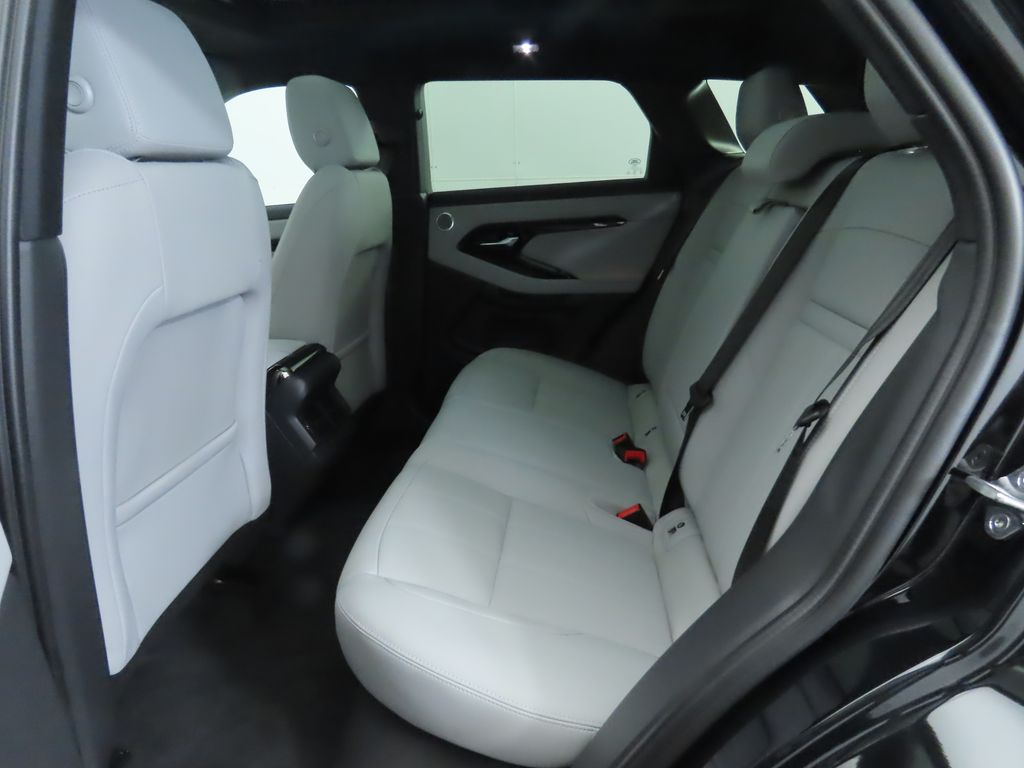 Thumbnail: 2026 Land Rover Range Rover Evoque - 23