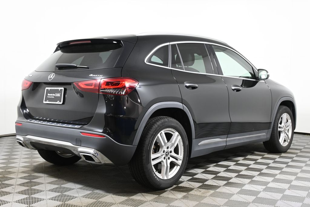 2022 Mercedes-Benz GLA 250 4MATIC 7