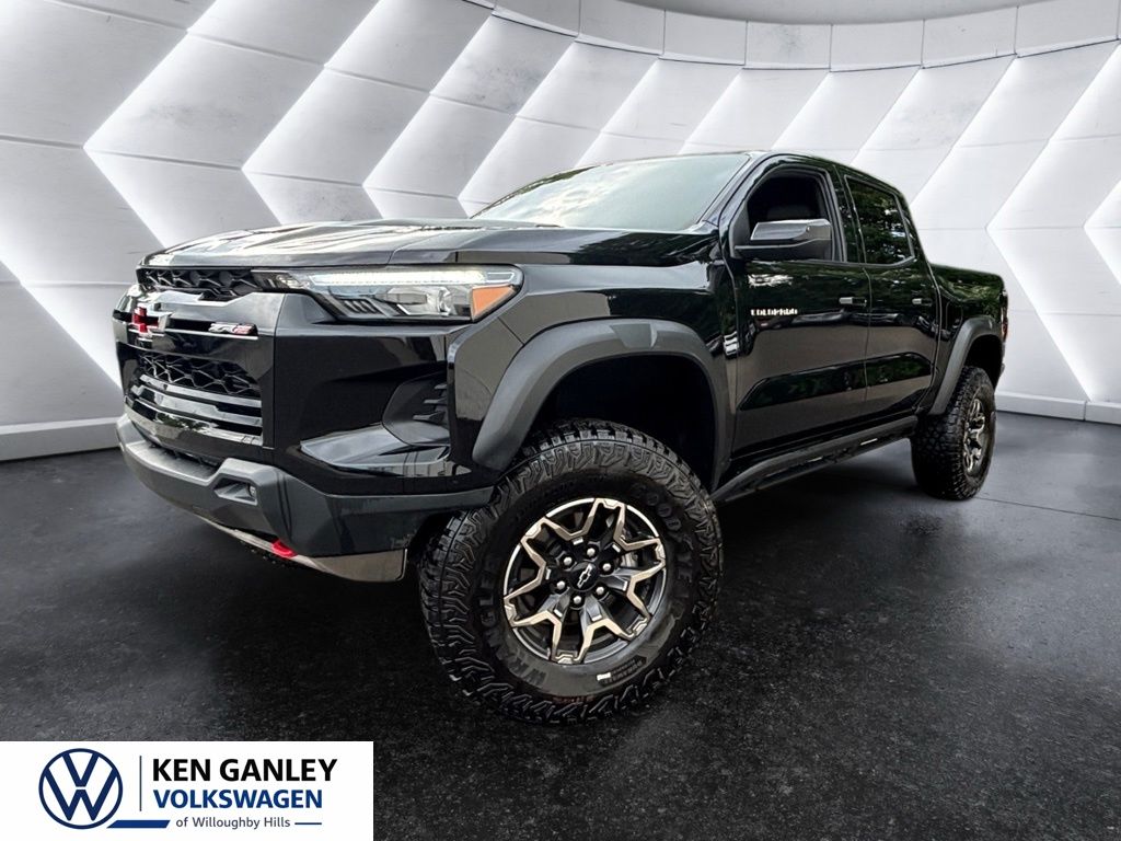 Black 2023 Chevrolet Colorado Pickup Truck Four-Wheel Drive 8-Speed Automatic