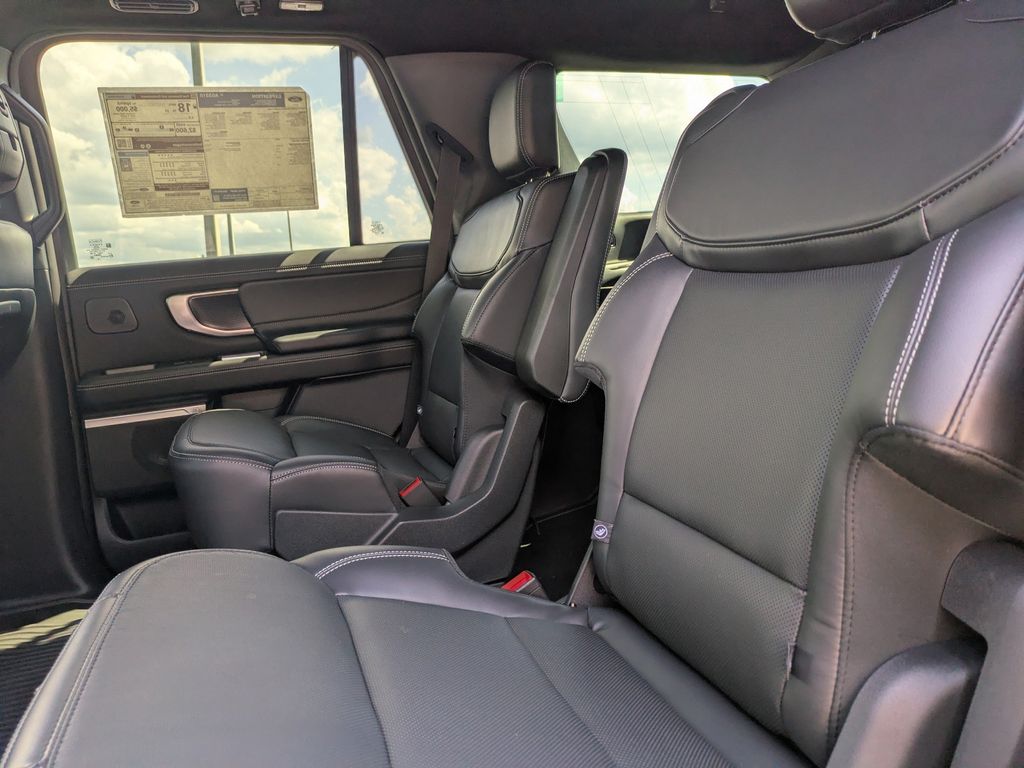 2027 Ford Expedition 