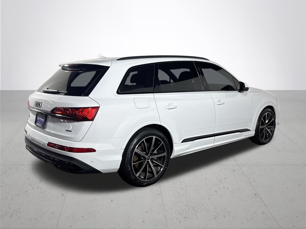 2023 Audi Q7 55 Prestige
