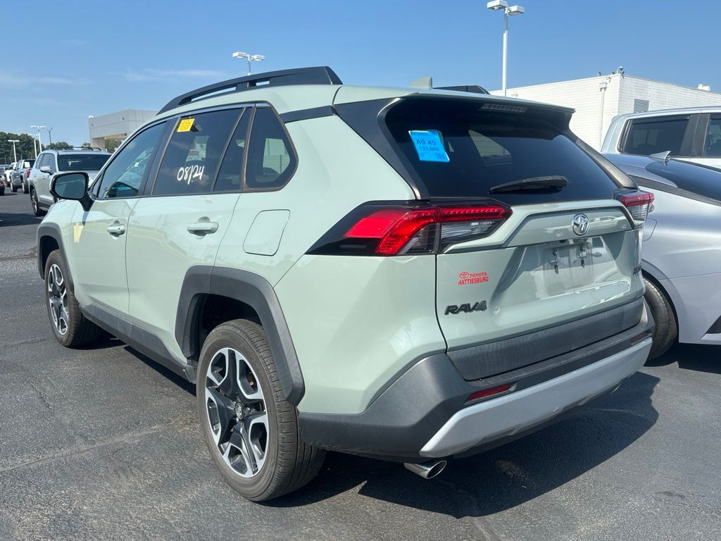Used 2020 Toyota RAV4 SUV