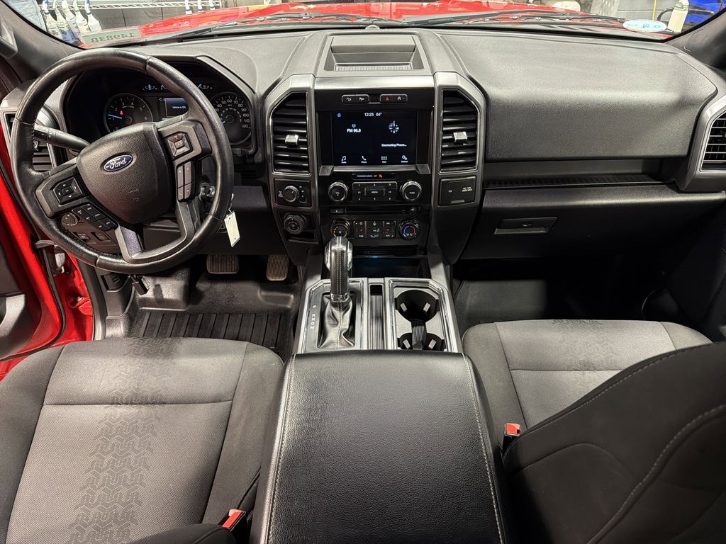 View vehicle photo 4